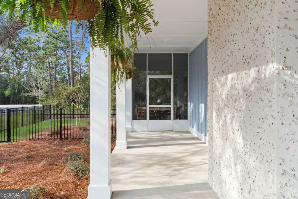 506 Blue Heron TRL Waverly, GA 31565