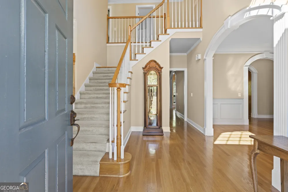 6034 Nature Path LN Sugar Hill, GA 30518