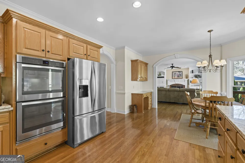 6034 Nature Path LN Sugar Hill, GA 30518