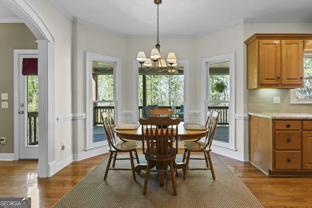 6034 Nature Path LN Sugar Hill, GA 30518