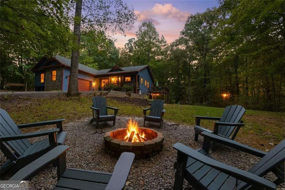 67 Ballard LN Ellijay, GA 30536