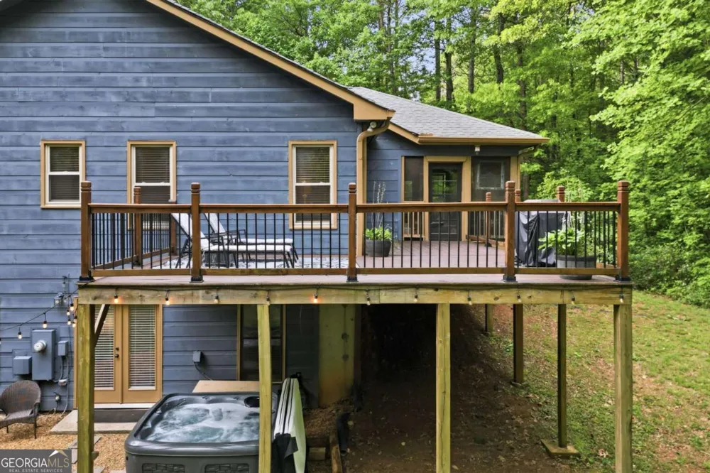 67 Ballard LN Ellijay, GA 30536