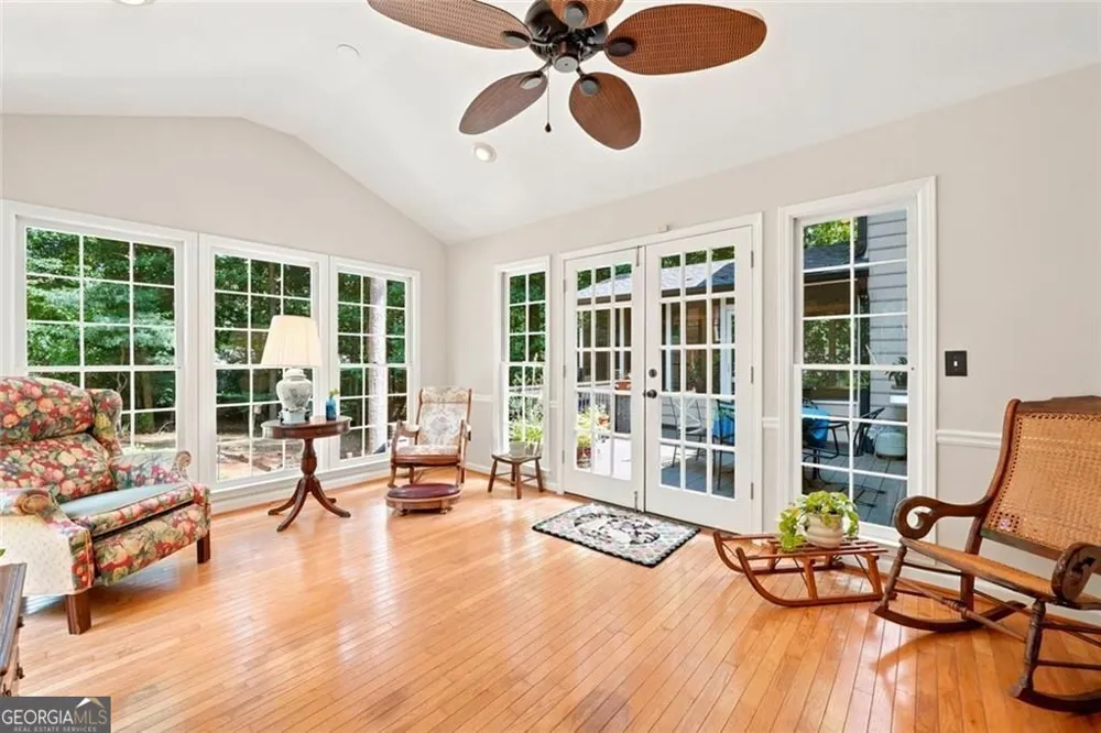 1851 Jacksons Creek DR Marietta, GA 30068