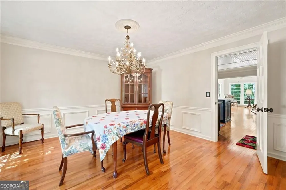 1851 Jacksons Creek DR Marietta, GA 30068
