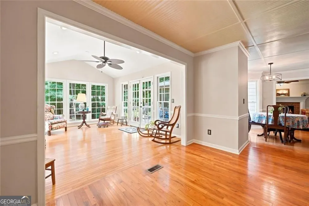 1851 Jacksons Creek DR Marietta, GA 30068