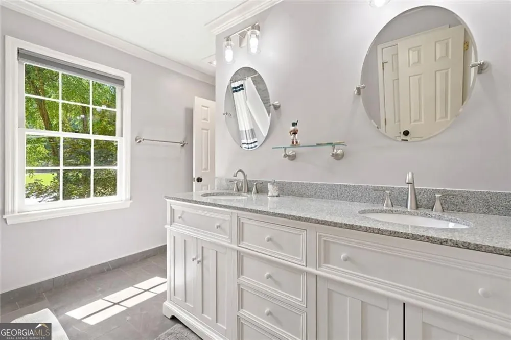 1851 Jacksons Creek DR Marietta, GA 30068