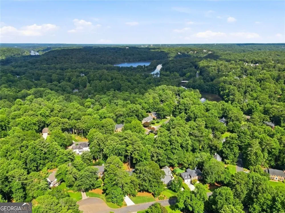 1851 Jacksons Creek DR Marietta, GA 30068