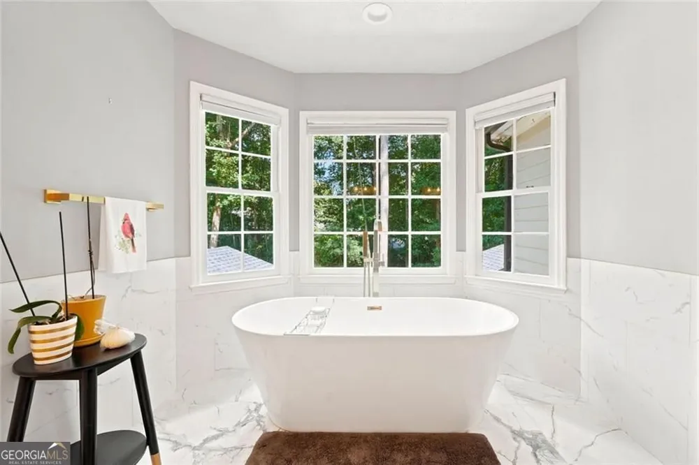 1851 Jacksons Creek DR Marietta, GA 30068