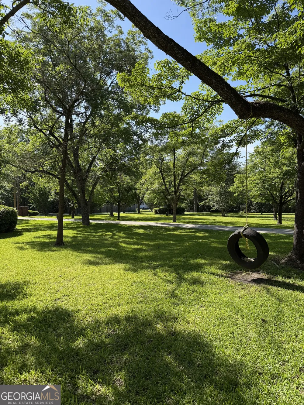 112 Geneva ST Dublin, GA 31021
