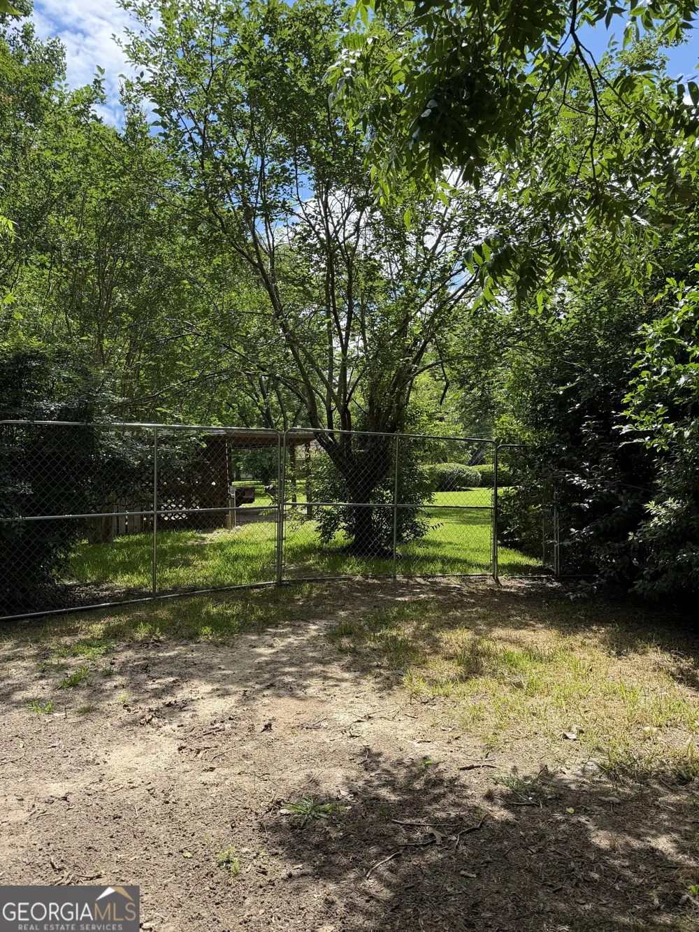 112 Geneva ST Dublin, GA 31021