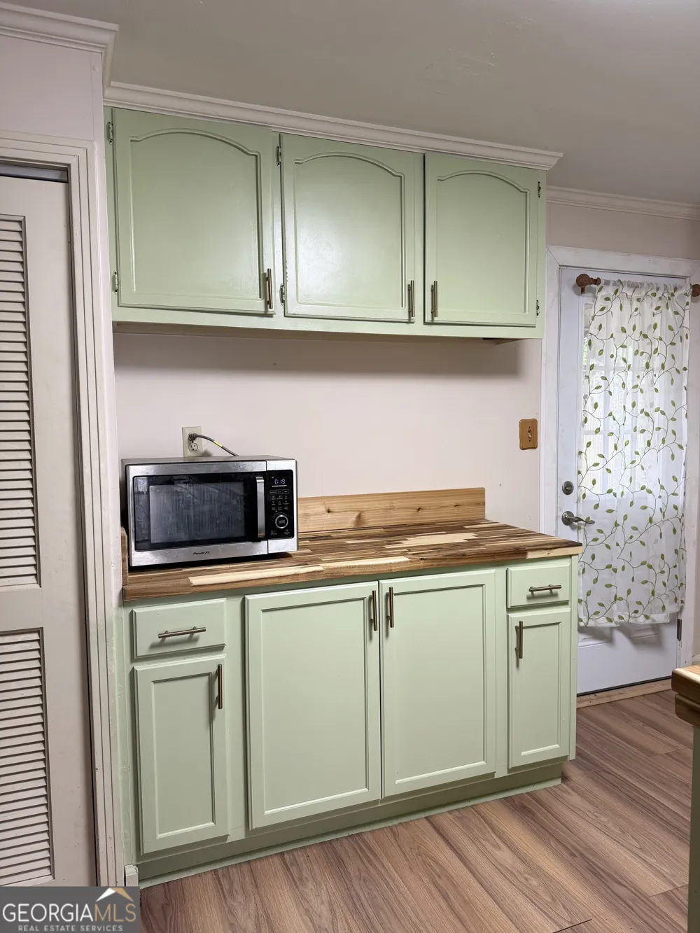 112 Geneva ST Dublin, GA 31021