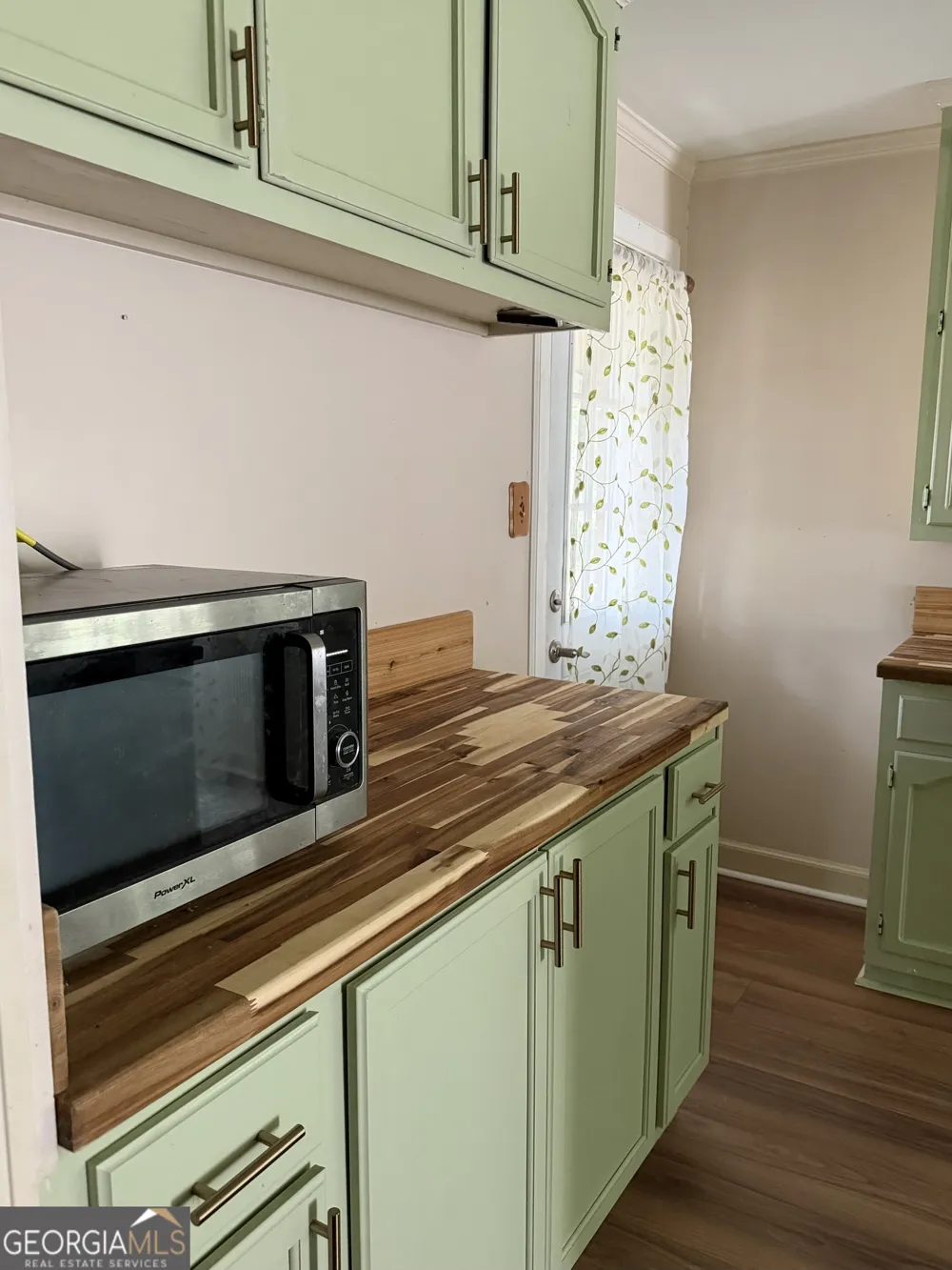 112 Geneva ST Dublin, GA 31021
