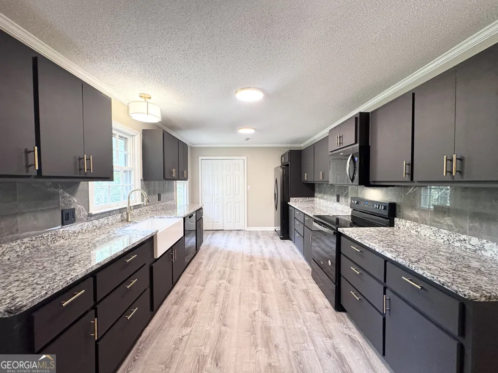 304 Pinewood DR Dublin, GA 31021
