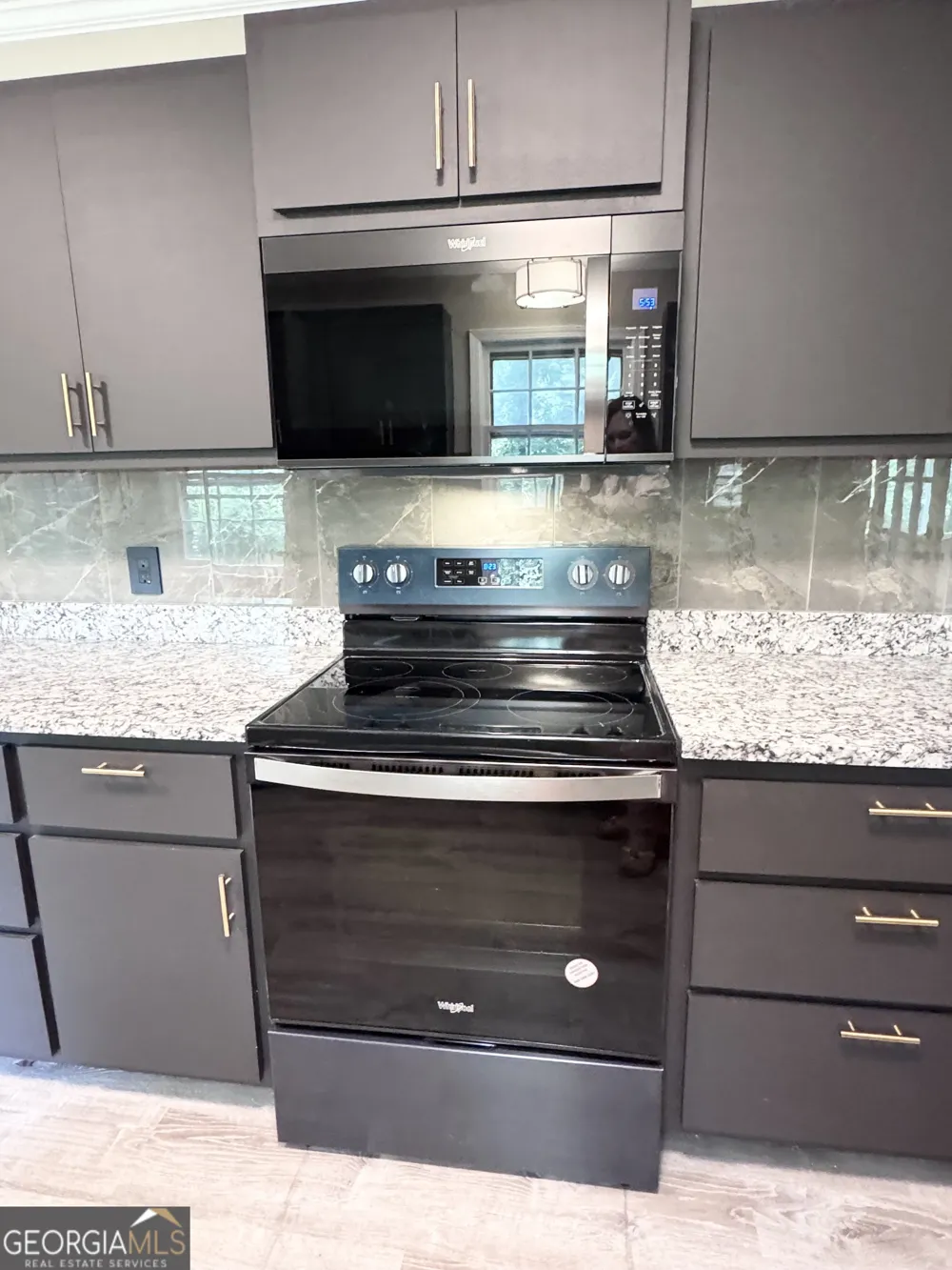 304 Pinewood DR Dublin, GA 31021