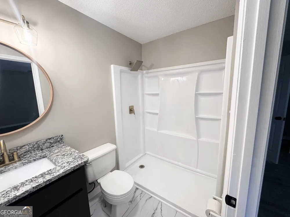 304 Pinewood DR Dublin, GA 31021