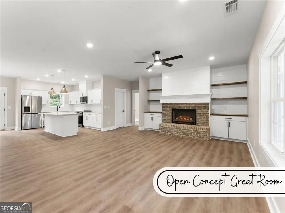 577 Peaceful Valley DR Cleveland, GA 30528