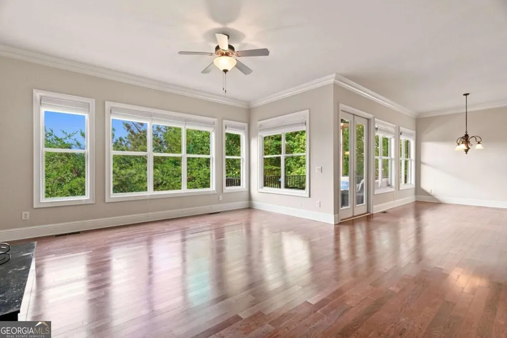 312 Twin Peaks LOOP Canton, GA 30114