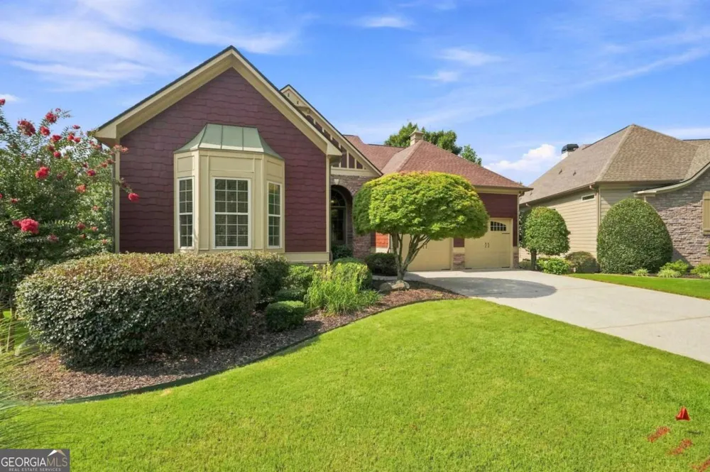 312 Twin Peaks LOOP Canton, GA 30114
