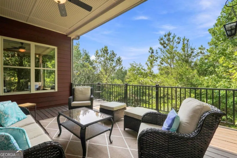 312 Twin Peaks LOOP Canton, GA 30114