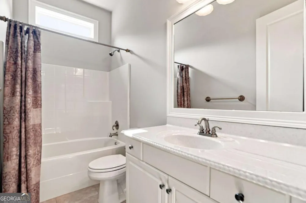 312 Twin Peaks LOOP Canton, GA 30114