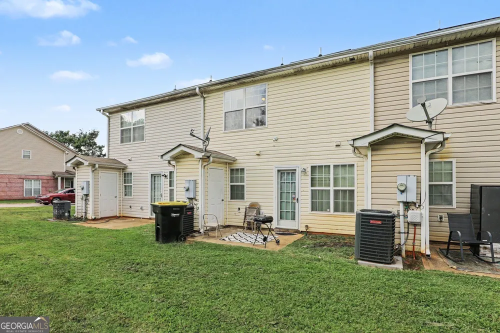 1763 Fielding WAY Hampton, GA 30228