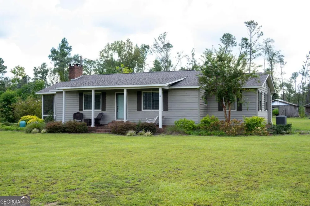 371 Burketts Ferry RD Hazlehurst, GA 31539