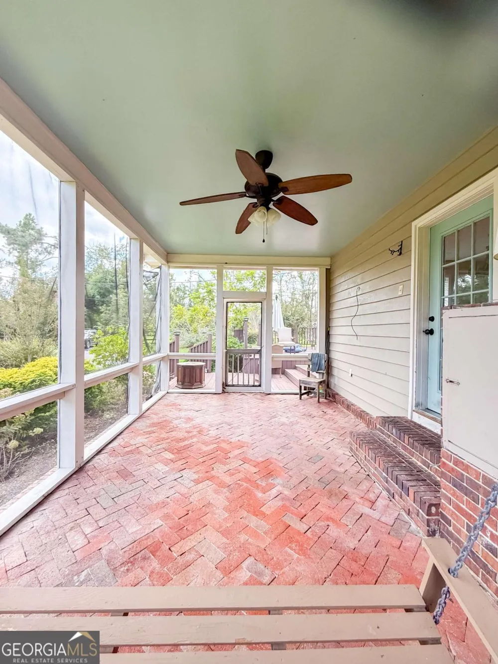371 Burketts Ferry RD Hazlehurst, GA 31539