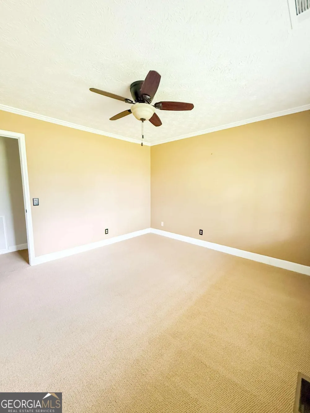 371 Burketts Ferry RD Hazlehurst, GA 31539