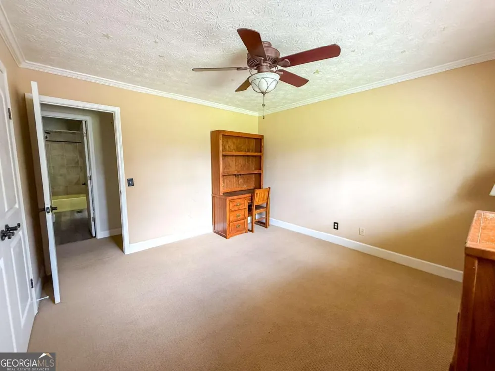 371 Burketts Ferry RD Hazlehurst, GA 31539