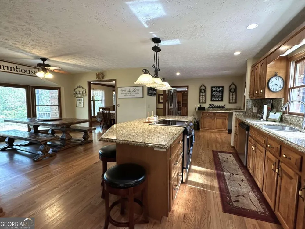 450 Lucas RD SW Cartersville, GA 30120