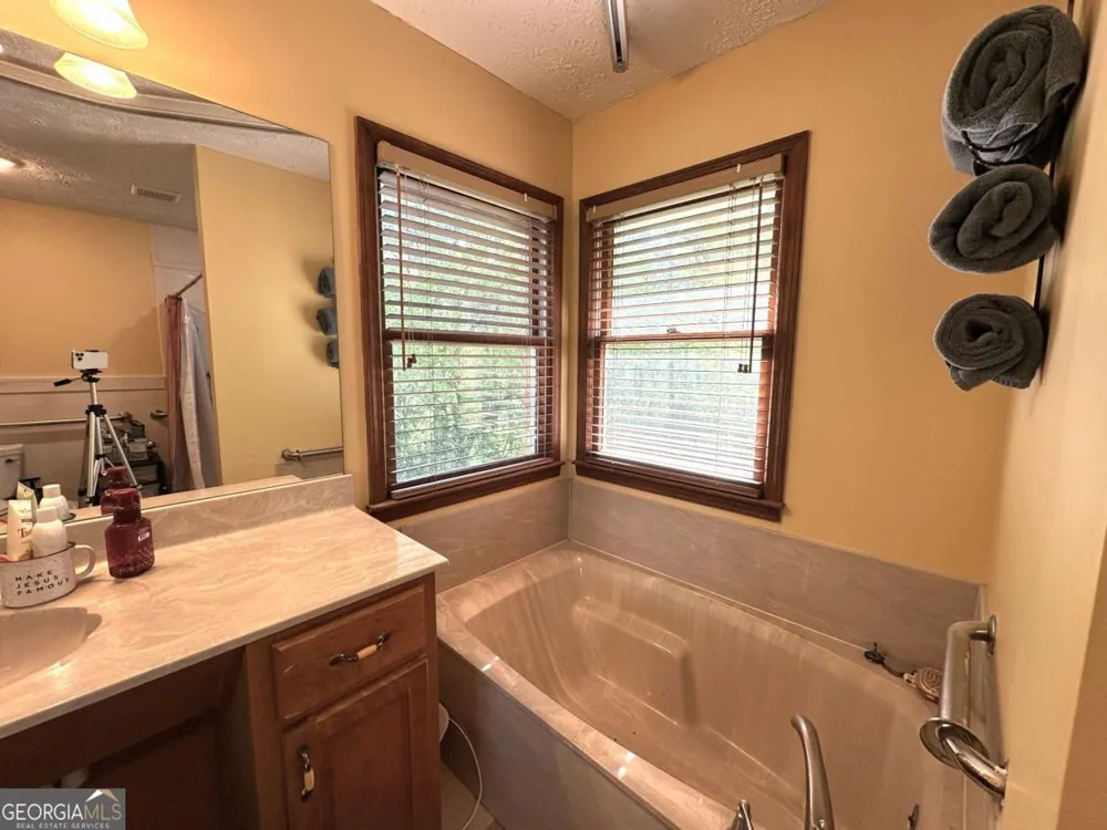 450 Lucas RD SW Cartersville, GA 30120