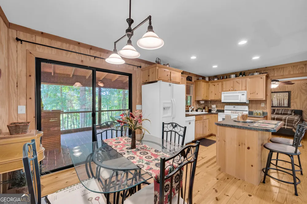 148 Lakeside Hills RD Martin, GA 30557