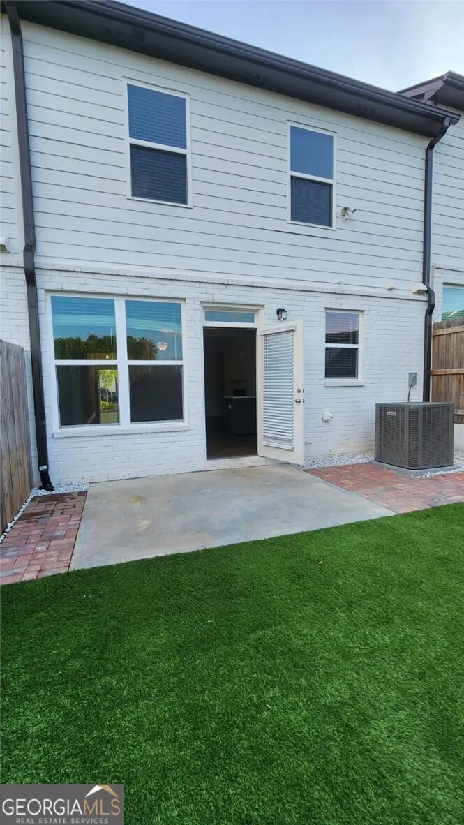 300 Auburn Valley WAY Auburn, GA 30011