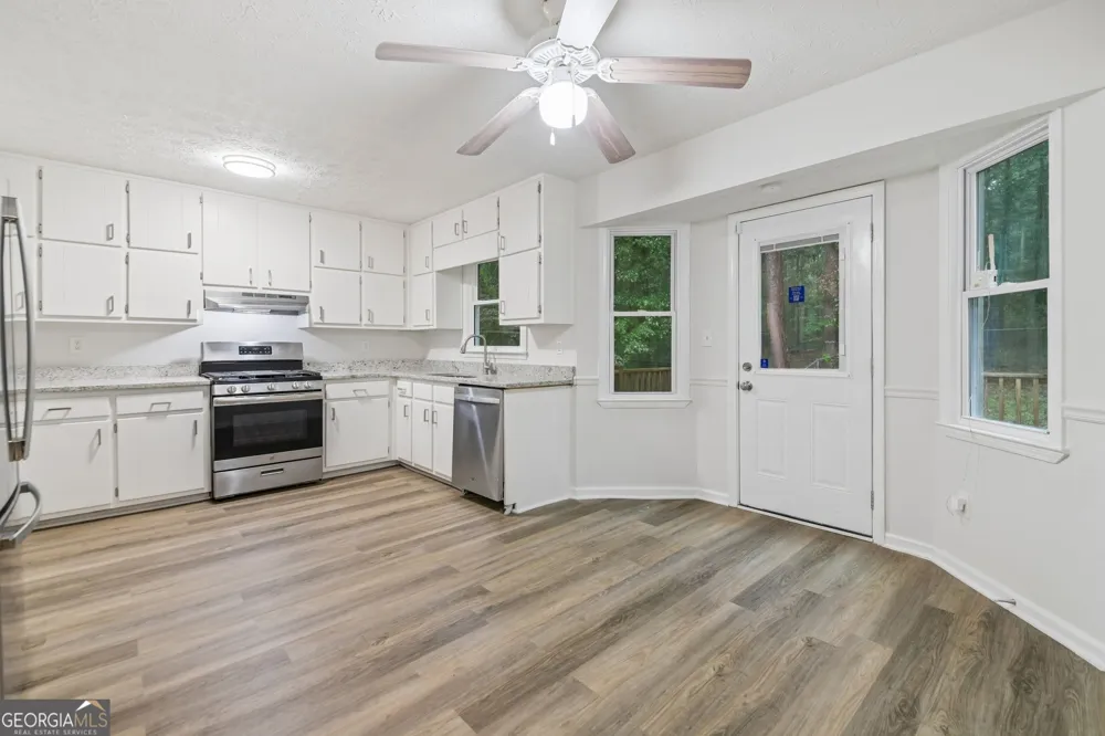 330 Benjamin CIR Fayetteville, GA 30214
