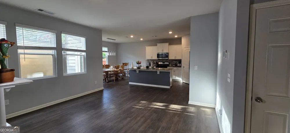 5551 Foxglove WAY Oakwood, GA 30566