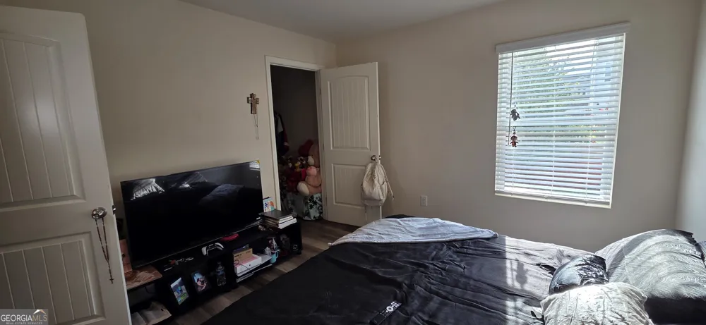 5551 Foxglove WAY Oakwood, GA 30566
