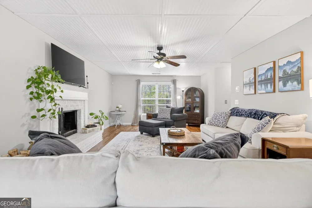 3512 Windy Oaks WAY Loganville, GA 30052