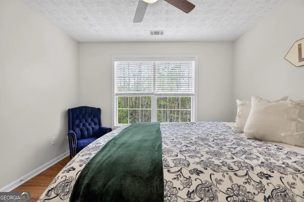 3512 Windy Oaks WAY Loganville, GA 30052