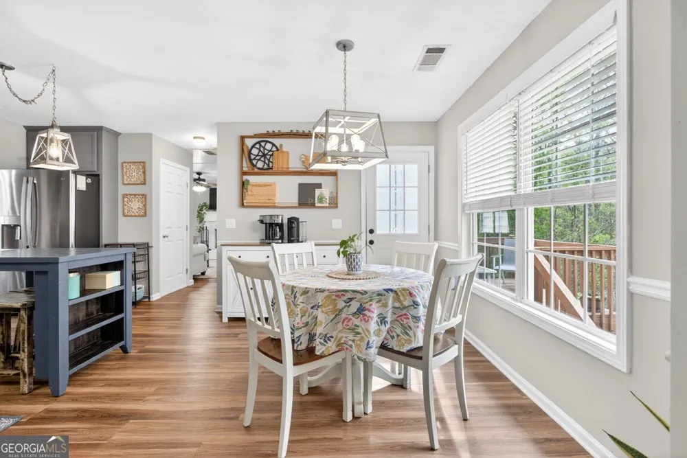 3512 Windy Oaks WAY Loganville, GA 30052