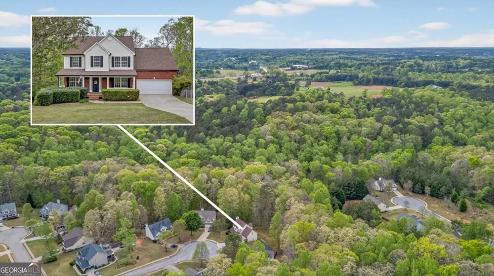 3512 Windy Oaks WAY Loganville, GA 30052