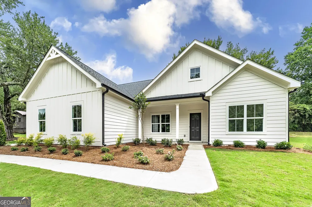 151 Bruce RD Dawsonville, GA 30534