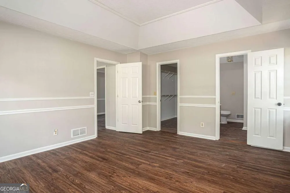 1404 Glenfield DR Lawrenceville, GA 30043