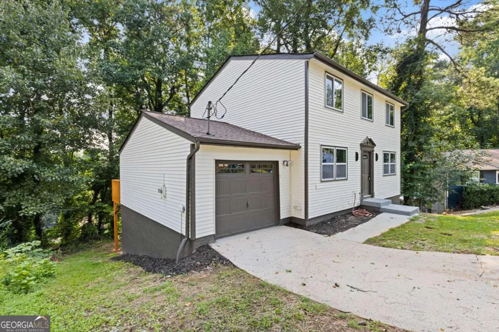 5420 Robin Hill CT Norcross, GA 30093