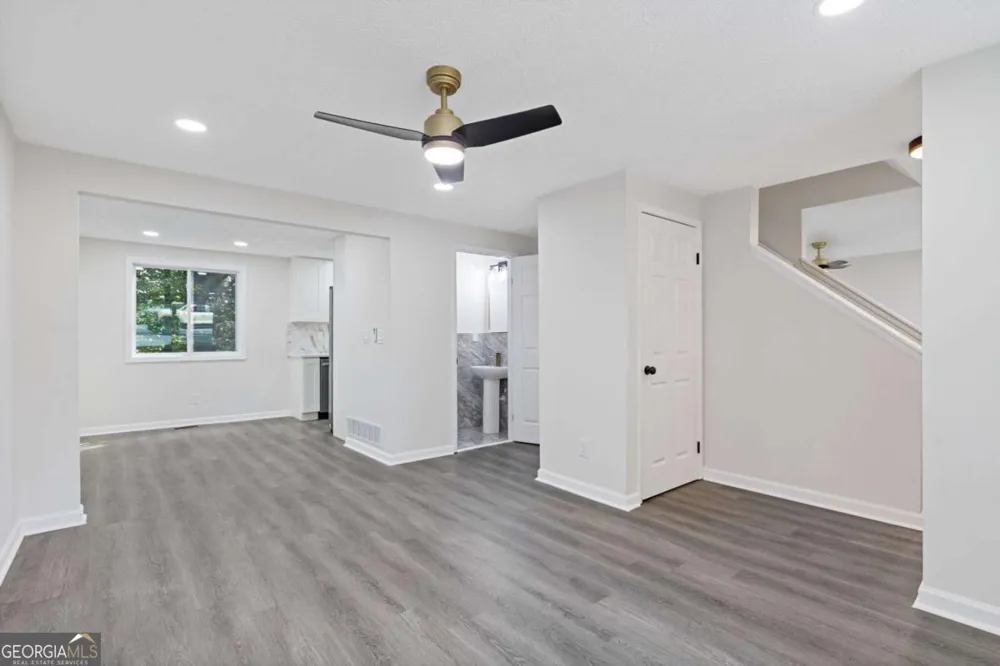 5420 Robin Hill CT Norcross, GA 30093