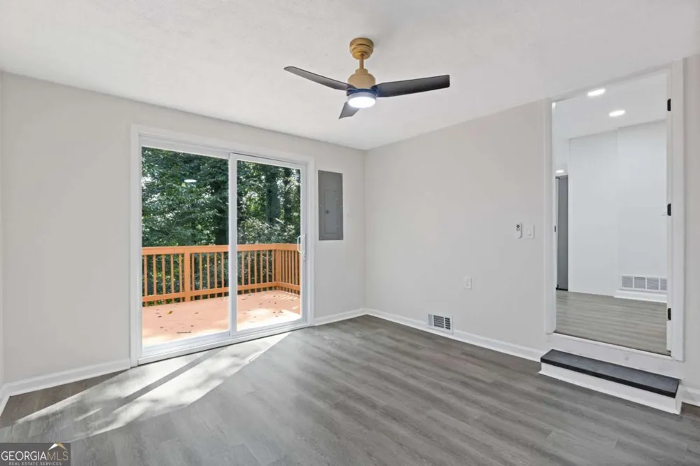 5420 Robin Hill CT Norcross, GA 30093