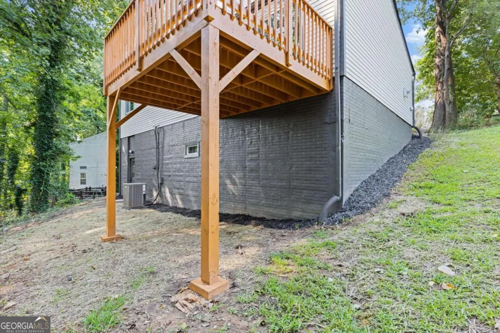 5420 Robin Hill CT Norcross, GA 30093