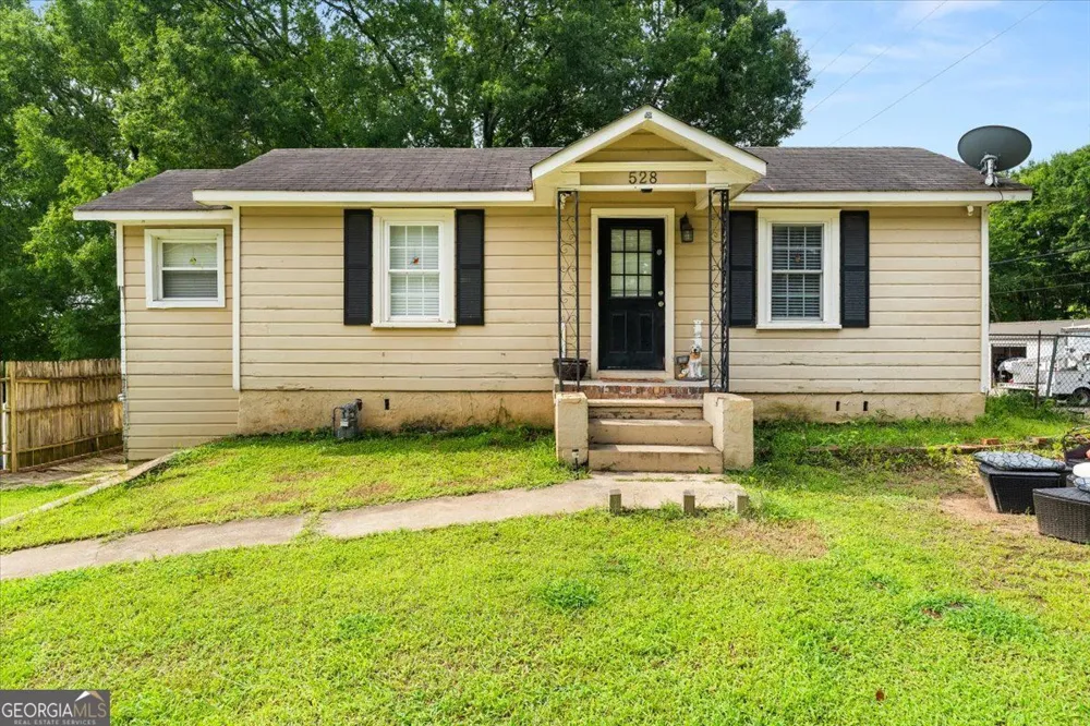 528 Washington AVE NE Marietta, GA 30060