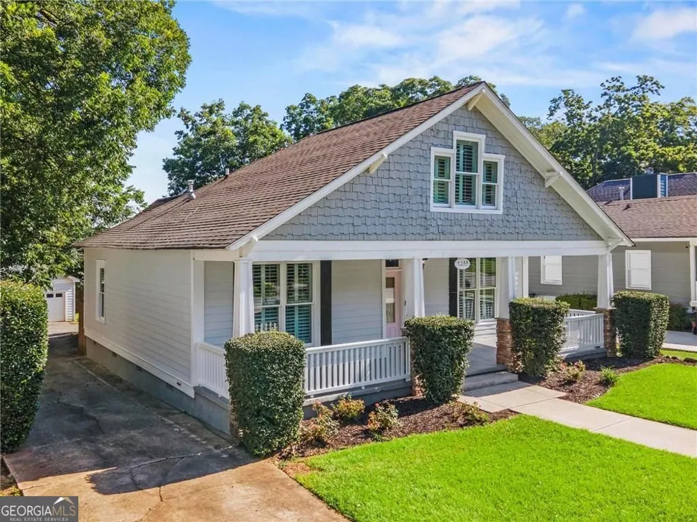 1355 Mercer AVE East Point, GA 30344