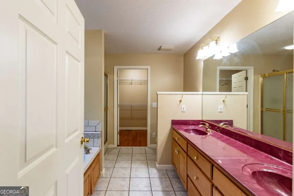 7 Spring RD Blairsville, GA 30512