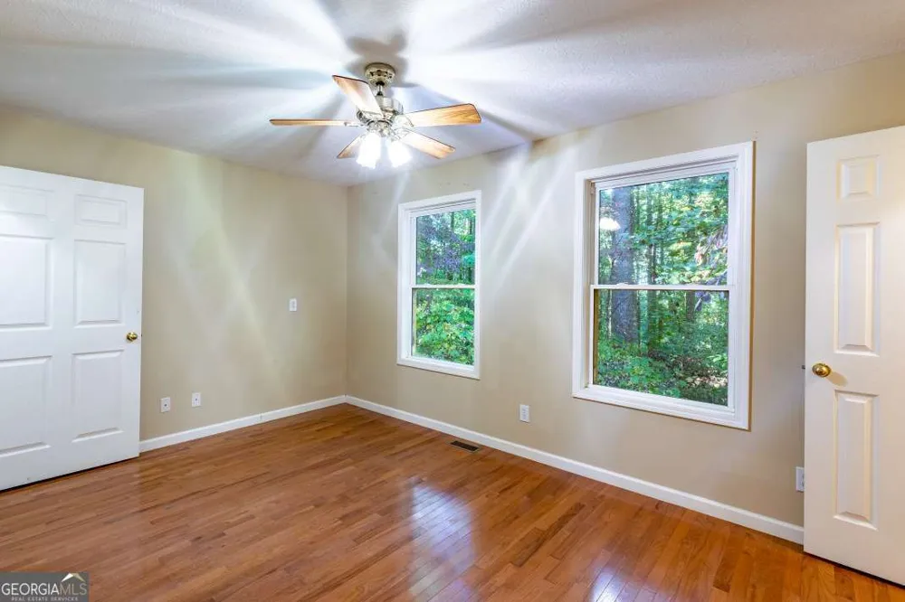 7 Spring RD Blairsville, GA 30512